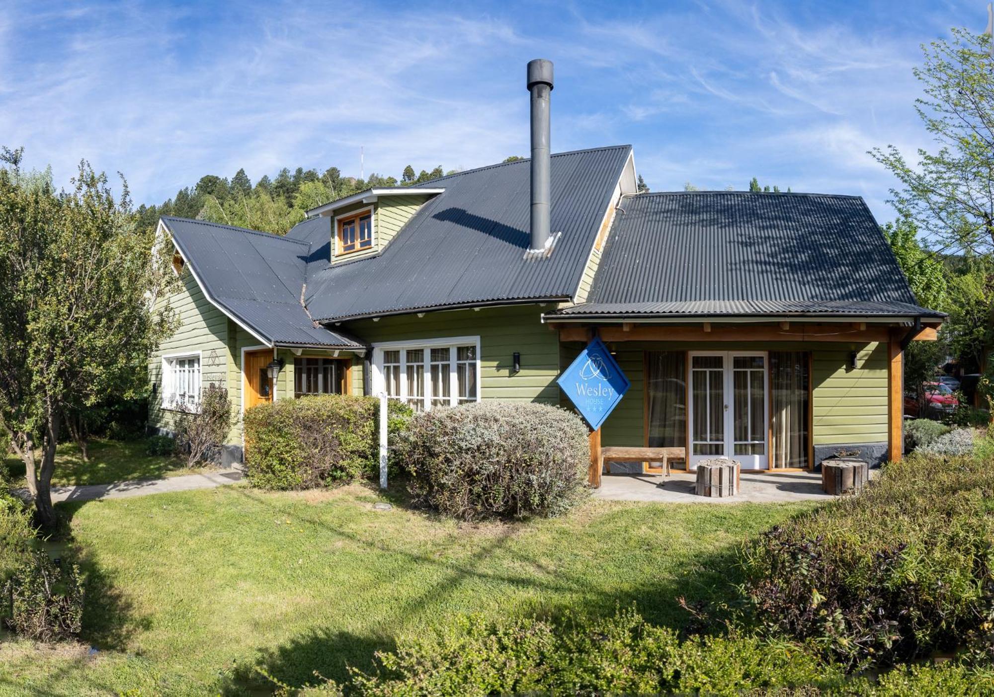 Wesley House Hosteria Boutique San Martín de los Andes Eksteriør bilde
