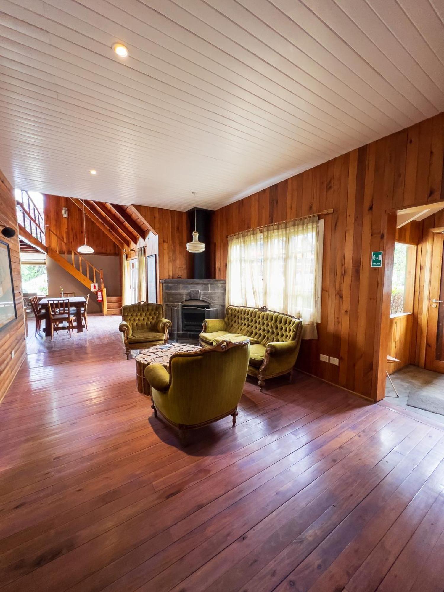 Wesley House Hosteria Boutique San Martín de los Andes Eksteriør bilde